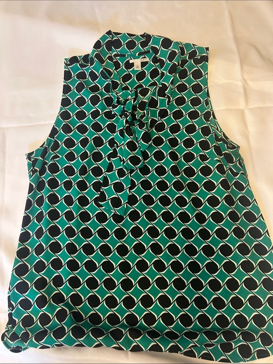 Halogen Tops - Halogen Green and Black Geometric Tie-Neck Sleeveless Top